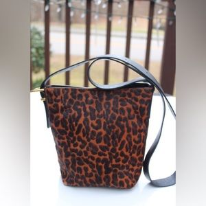 Madewell The Essential Mini Bucket Tote